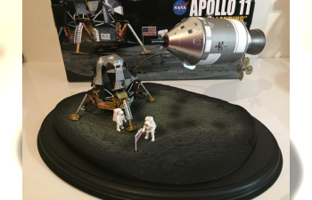 NASA, Apollo 11 Columbia + Eagle, Lunar Landing July 20th, 1969, Command + Lunar Module Diorama