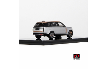 LAND ROVER Range Rover Sv Serenity 2023, silver