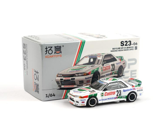 NISSAN Skyline GT-R R32 (BNR32) #23, white