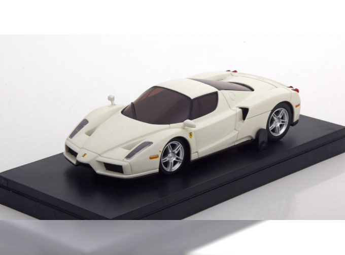 FERRARI Enzo, white