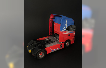 Сборная модель IVECO FIAT S-way S460 Magirus Tractor Truck 2-assi 2022