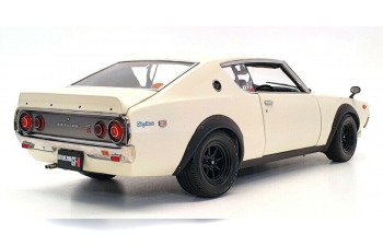 NISSAN Skyline 2000 GT-R (KPGC110) white