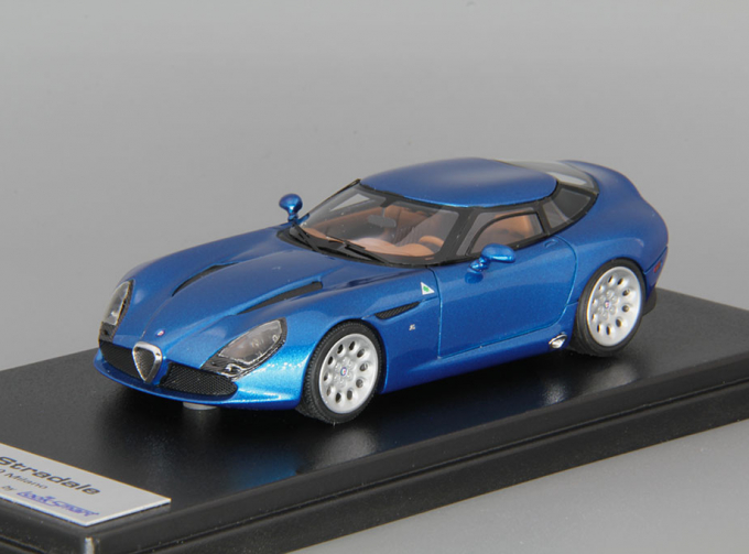 ALFA ROMEO TZ3 Stradale, blue