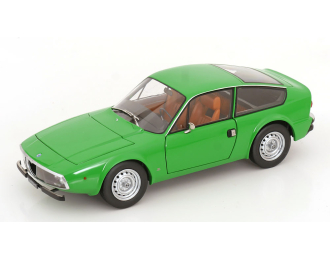 ALFA ROMEO Junior Zagato (1969), green