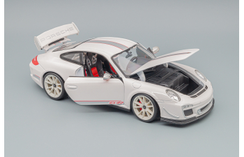 PORSCHE 911 GT3 RS 4.0, white