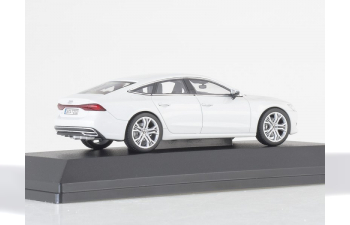 AUD A7 Sportback, white