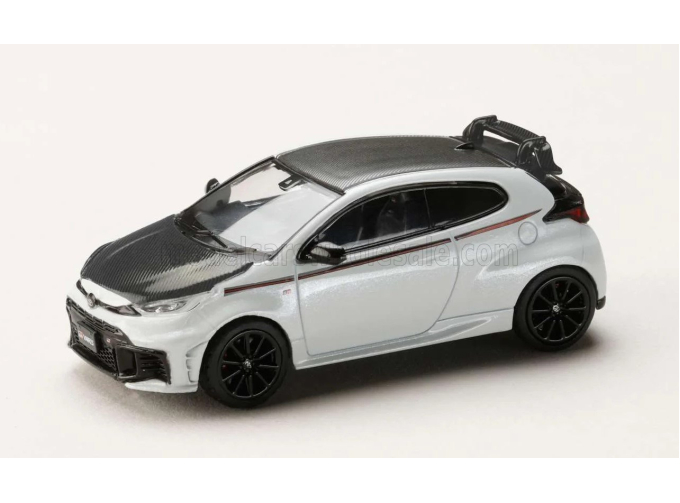 TOYOTA Yaris Gr Rz High Performance (2024), White Grey Met