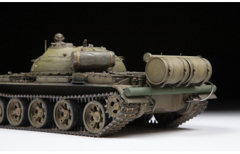 Сборная модель Советский основной боевой танк Т-62