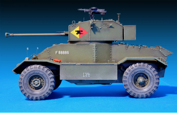 Сборная модель Бронеавтомобиль AEC Mk.III ARMOURED CAR