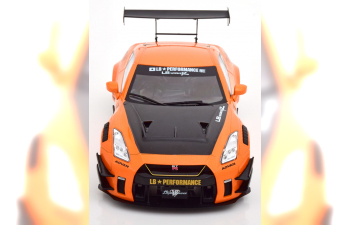 NISSAN GTR R35, orange-metallic/carbon