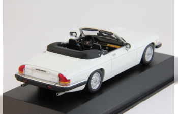 JAGUAR XJ-S Convertible (1988), white