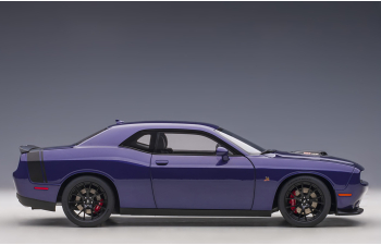 Dodge Challenger 392 Hemi Scat Pack Shaker 2018 фиолетовый