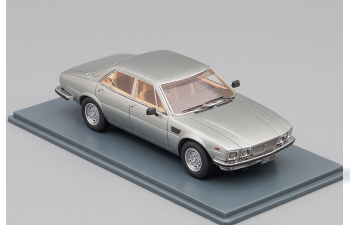 De TOMASO Deauville, metallic grey