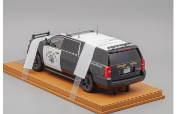 CHEVROLET Suburban Highway Patrol (2015), black / white