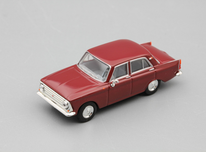 Moskwitsch 408, dark red