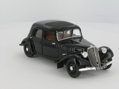 CITROEN La 7 de pre-serie (1934), Saga des Traction Citroen 53