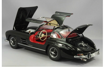 MERCEDES-BENZ 300SL Gullwing, black