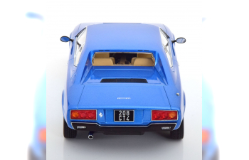 FERRARI 208 GT4 (1975), light blue-metallic