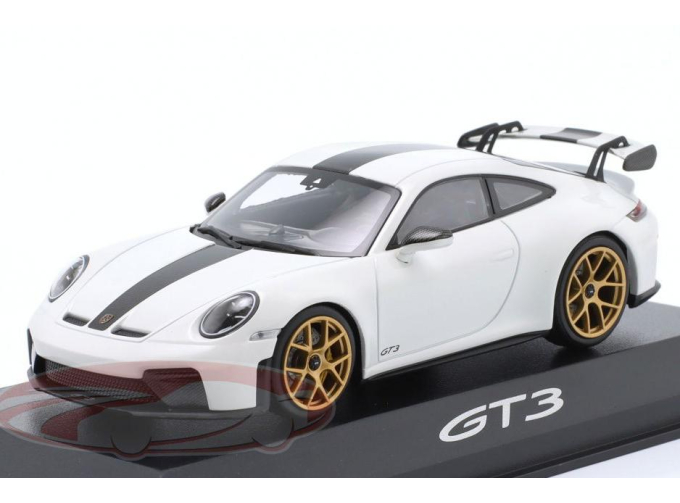 PORSCHE 911 GT3 (992.2) (2025), white / golden Rims