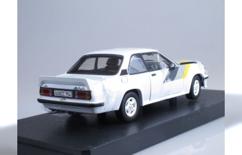 OPEL Ascona 400 street