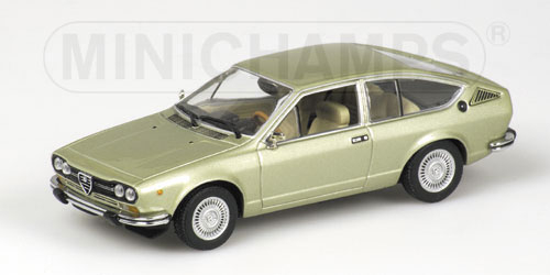 ALFA ROMEO Alfetta GTV (1976), light green metallic