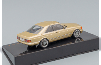 MERCEDES-BENZ 560 SEC C126 Coupe (1981), golden