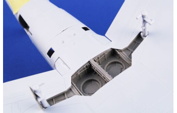 Ниши шасси /Undercarriage Bays Canadair Cl-13 Sabre Mk.4 (Airfix)