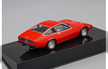 FERRARI 365 GTC/4 1971, red