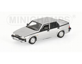 ALFA ROMEO 75 V6 3.0 (1987), silver