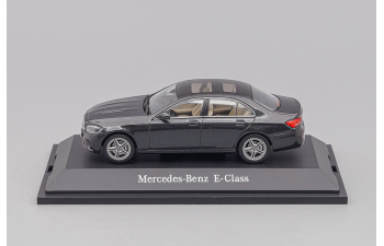 MERCEDES-BENZ E-klasse AMG-line W213 (2020), grey