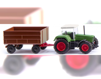 FENDT Favorit with trailer, green/brown