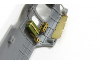 Фототравление Grumman TBM-3 Avenger (Hobby Boss) цветные приборные доски