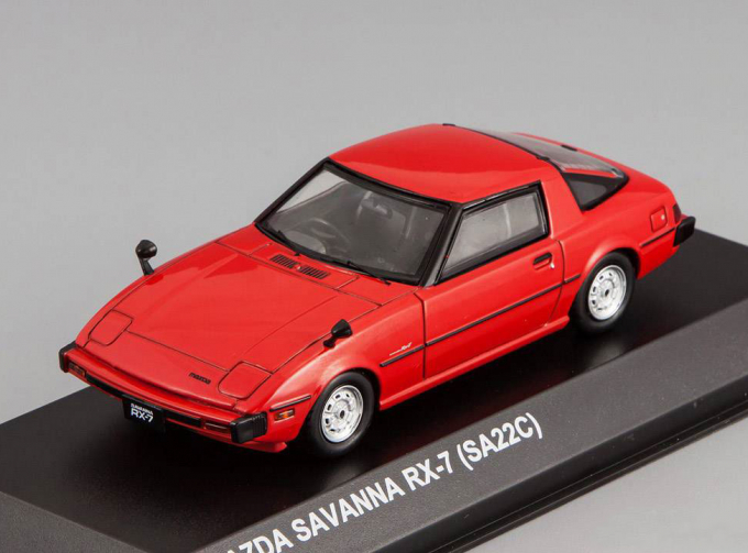 MAZDA Savanna RX-7 (SA22C), red