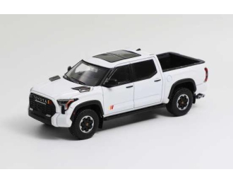 TOYOTA Thundra (2026), white