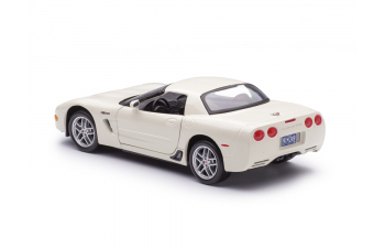 CHEVROLET Corvette Z06 (2008), белый