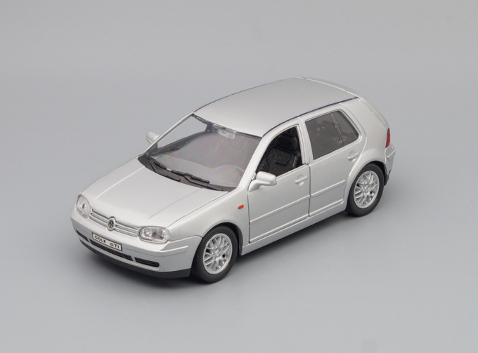 VOLKSWAGEN Golf GTI, silver