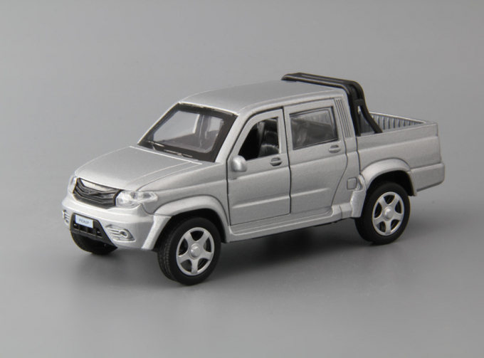 УАЗ Патриот Пикап / UAZ Pickup, silver