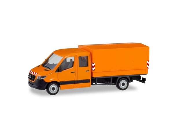 MERCEDES-BENZ Sprinter 18 with Double Cabin and Hood, orange