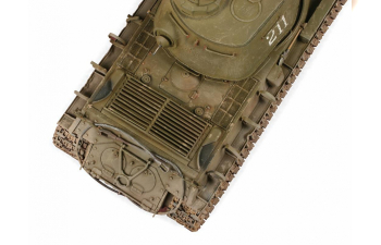 Сборная модель Советский тяжёлый танк Ис-2