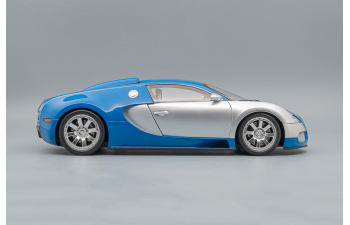 BUGATTI Veyron edition Centenaire 2009, chrome / blue