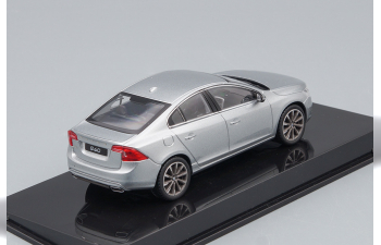 VOLVO S60, electric silver