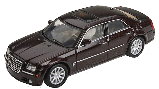 CHRYSLER 300C Hemi SRT8, красно-коричневый