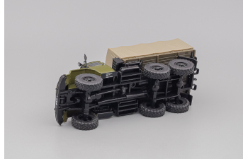 ЗИЛ 131 бортовой с тентом, Грузовики СССР 15, хаки