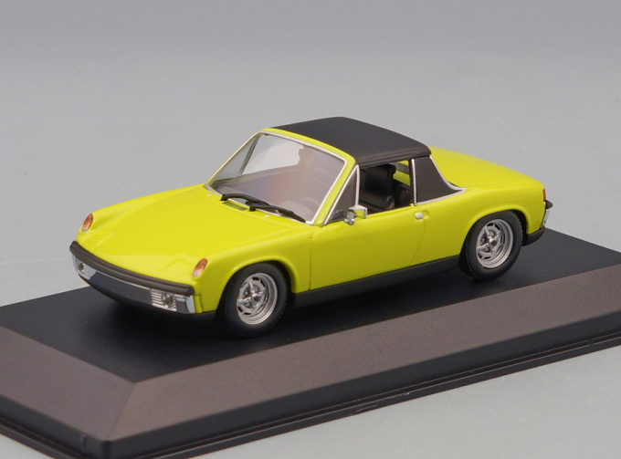 VOLKSWAGEN-PORSCHE 914/4 (1972), green