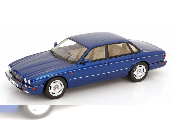 JAGUAR XJR X300 RHD (1995), dark blue-metallic