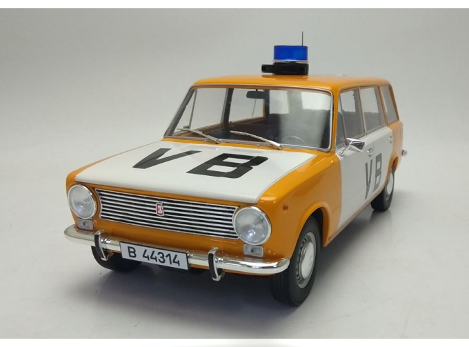 Волжский 2102 Czechoslovakia police VB Полиция Чехословакии