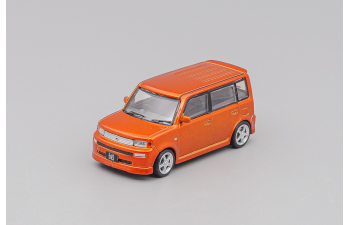 TOYOTA bB (2000), orange metallic