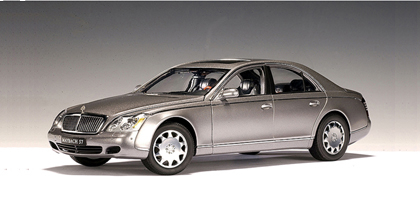 MAYBACH 57 SWB, HIMALAYAS GREY MIDDLE/HIMALAYAS GREY BRIGHT MET