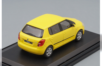 SKODA Fabia 2, sprint gelb