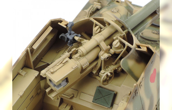 Сборная модель Немецкое тяжелое самоходное противотанковое 88мм орудие Nashorn с 1 фигурой